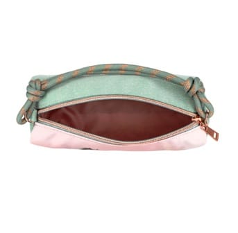 Precioso estuche rosado y verde Romantic Fields de Miss Melody