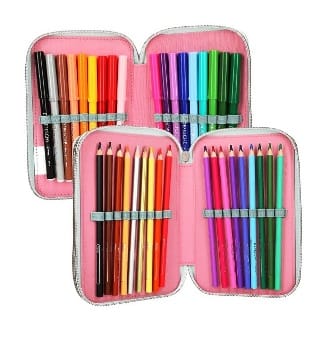 Precioso Estuche triple lleno de color verde suave con 38 lapices y mucho mas de Miss Melody