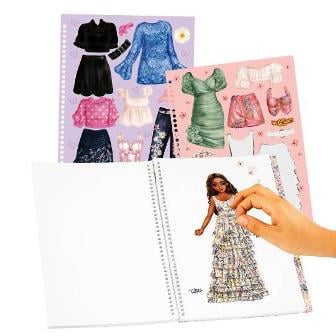 SUMMER FEELING Dress Me Up con 24 paginas y muchos stickers de TOPModel