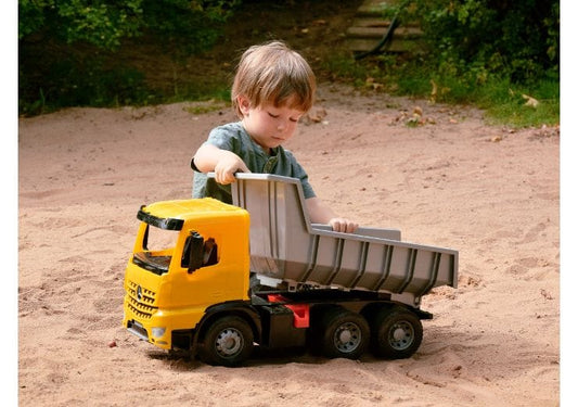 GIGA TRUCKS Arocs Camión volquete de 67 cm - MADE IN EUROPE