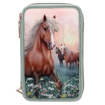 Precioso estuche triple en color verde con hermoso diseno de caballos - ROMANTIC FIELDS Miss Melody
