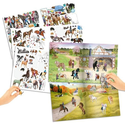 Miss Melody Stickerworld con 225 stickers creando el mundo de los caballos